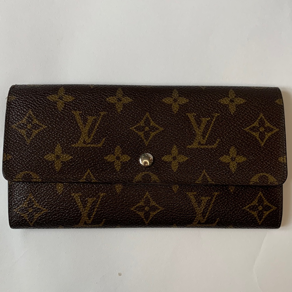 Louis Vuitton Sarah Wallet